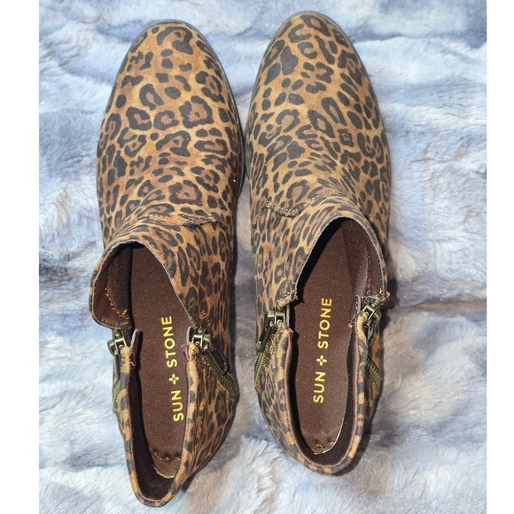 NWB Sun + Stone Abby Leopard Print Ankle Boots Size 6.5M Faux Suede Gold Zipper - Picture 5 of 7